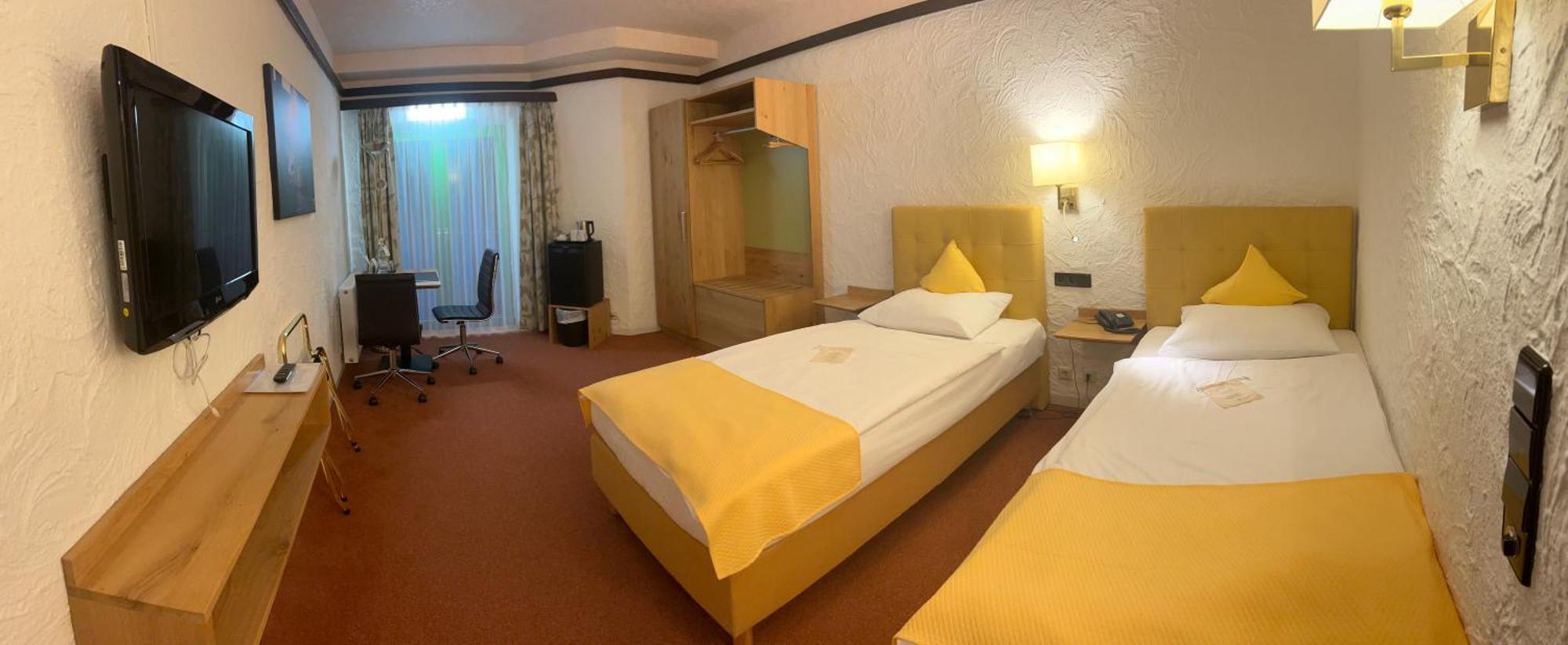 Contel Hotel Кобленц Экстерьер фото